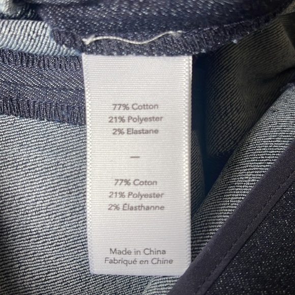 Elizabeth and James Flat Front Jeans Stretch Frayed Hem Sz 6 PERFECT - Picture 6 of 6